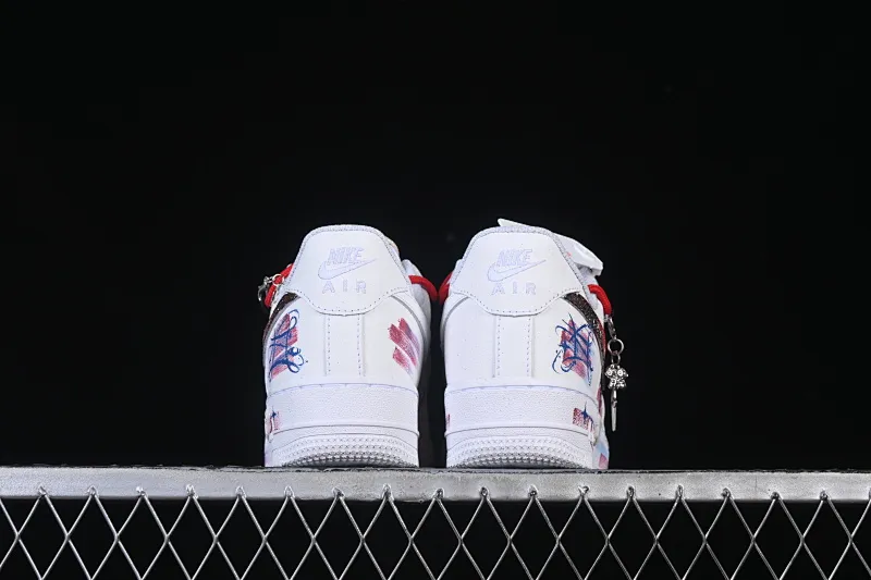 All categories Nk Air Force 1 Air Force series Nk Air Force 1 Low Air Force low-top Nike Air Force 1'07 Low "Gemini" Hand-painted graffiti twelve constellations series Gemini Air Force One low-top casual sneakers 521-621